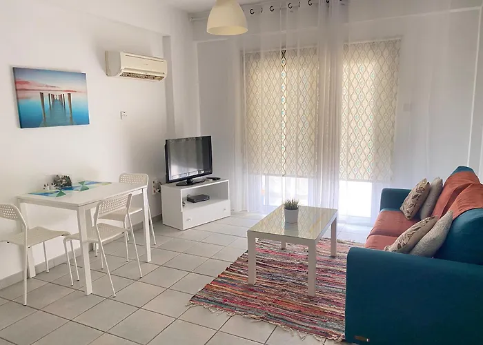 Krasas Apartament Larnaca