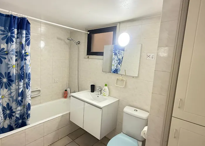 Krasas Apartament Larnaca