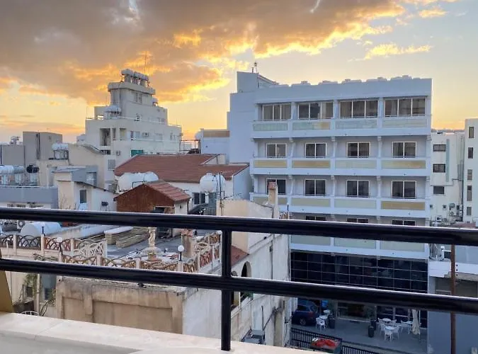 Krasas アパート *